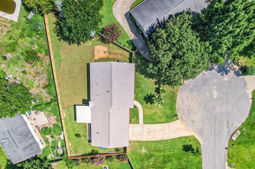 6546 Lake Charlene Dr, Pensacola, FL 32506-5742
