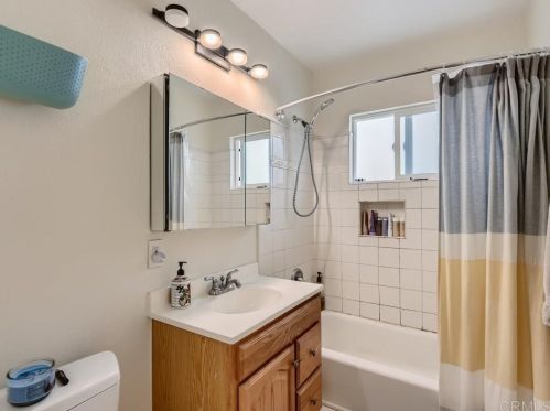 4083 Kendall St, San Diego CA 92109-6505 exterior