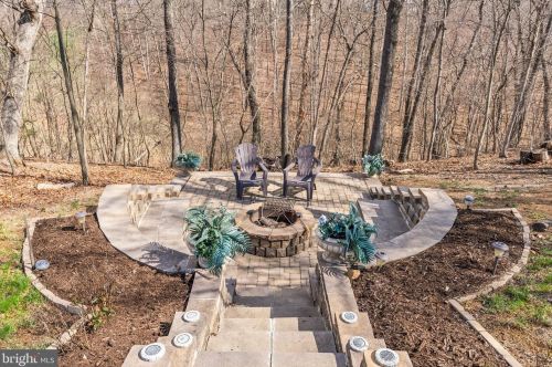 15 Lackawanna Ln, Falling Waters WV  25419-9402 exterior