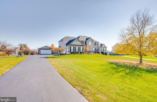 786 Spruce Hill Way, Charles Town WV  25414-4486 exterior