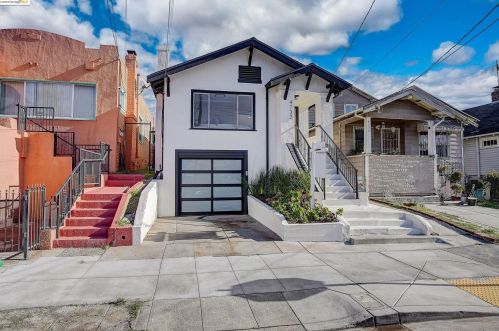 4732 Congress Ave, Oakland CA 94601-5406 exterior