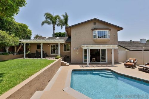 3948 Zenako St, San Diego, CA 92122-3430