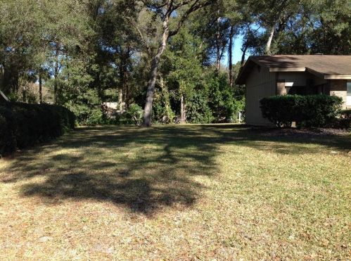 821 Westchester Dr, Deland, FL 32724-8306