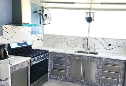 2904 41st St, Lehigh Acres FL  33976-4783 exterior