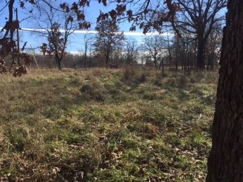 15193 Fielding Rd, Gravette, AR 72736-8848