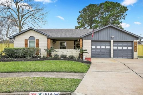 1614 Byron Ave, Deer Park, TX 77536-3524