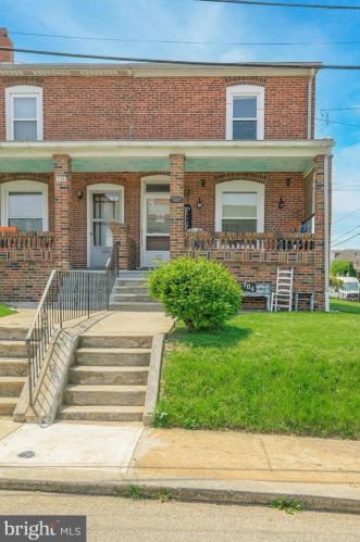704 Tose St, Norristown, PA 19405-1749