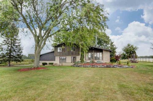 4340 900, Wall Lake, IN 46776-9704
