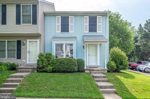 7568 Wood Mist Ln, Falls Church, VA 22043-3904