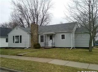 603 Oak St, Bloomer, WI 54724-1157