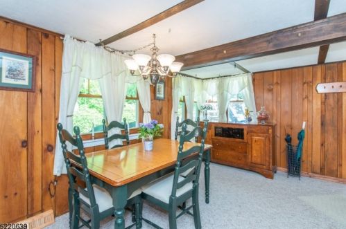 21 Lagoon Trl, Kinnelon NJ  07405-3310 exterior