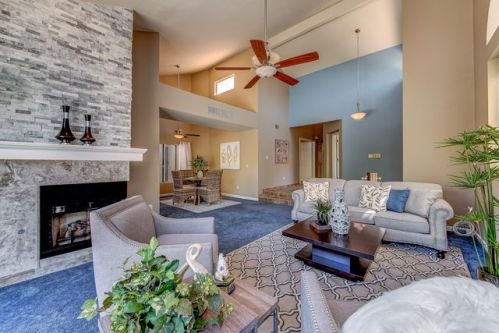 1354 Meadow Green Ln, Gilbert, AZ 85233-6614