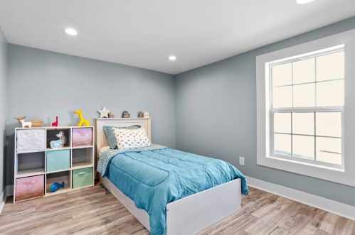 345 Fannie St, Mc Donald PA  15057-1271 exterior