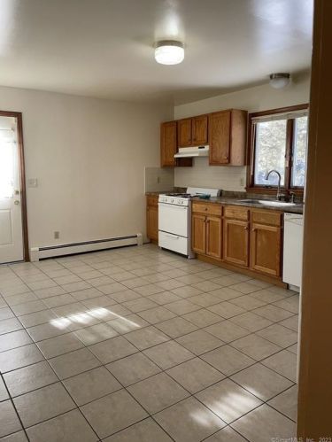 20 Spring Hill Ave, Norwalk CT  06850-3024 exterior