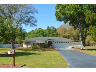 2001 Racimo Dr, Sarasota, FL 34240-9428