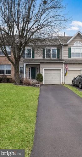 2678 Fallow Hill Ln, Jamison, PA 18929-1770