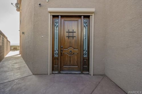 3003 Camino Del Rio, Bullhead City AZ  86442-7885 exterior