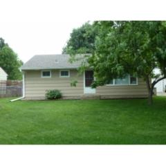 5632 Nevada Ave, Minneapolis, MN 55428-3322