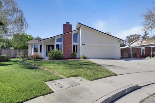 16785 Ranger Ct, Morgan Hill, CA 95037-3827