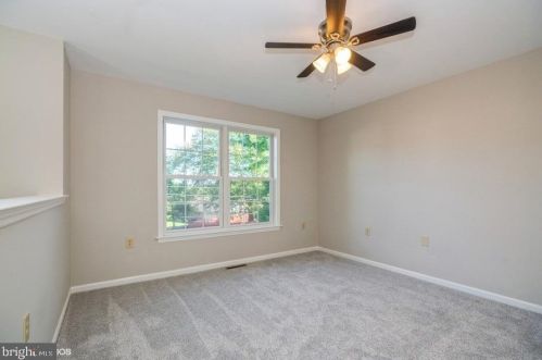427 Loop Rd, Pottstown, PA 19464-4478