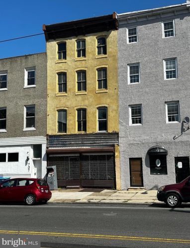 705 Girard Ave, Philadelphia, PA 19125-3410