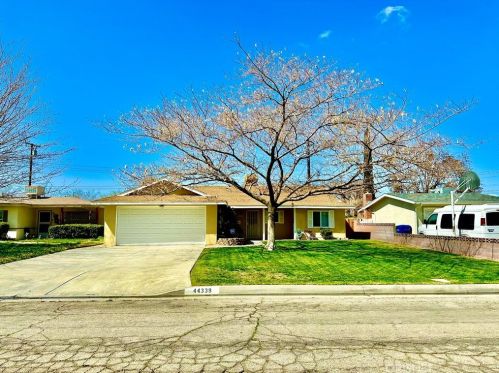 44339 Sundell Ave, Lancaster, CA 93536-5954