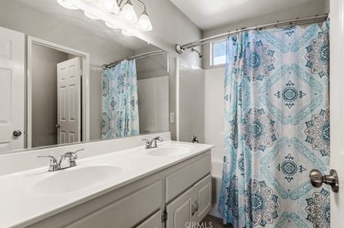 29524 Westwind Dr, Lake Elsinore CA  92530-1242 exterior