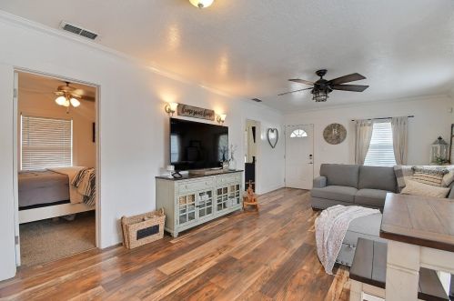 14 Blossom Hill Rd, Oroville CA  95965-9119 exterior