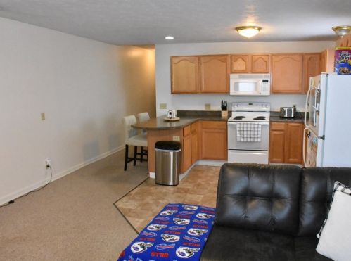 307 Walnut St, Meadville PA 16335-4414 exterior