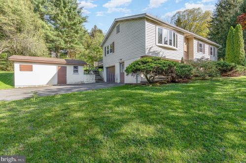 629 Spruce St, Lykens, PA 17048-1420