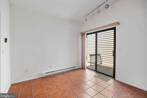 77 Slope, Clinton NJ 08809-1134 exterior