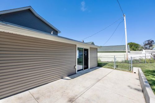 725 Eastern Ave, Bellefontaine OH  43311-2615 exterior