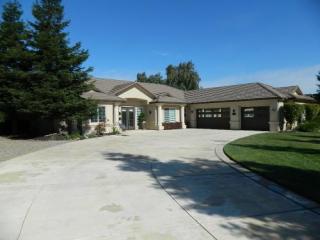 26567 Manuel Silva Ct, Acampo, CA 95220-9122
