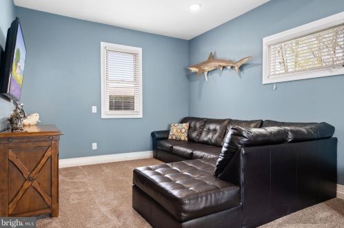 6 Indian Queen Ln, Lumberton Township NJ  08048-3024 exterior