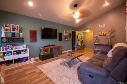1838 Holbrook St, Anaheim, CA 92807-1032