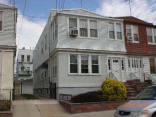 825 70th St, Brooklyn, NY 11228-1012