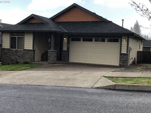 37147 Emerald Cascade, Sandy OR  exterior