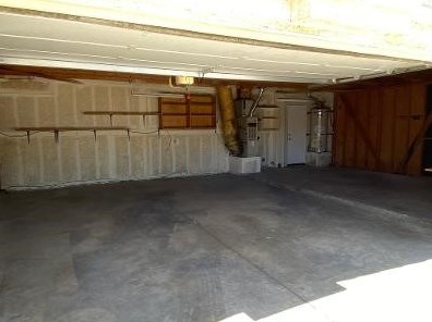 2869 La Vida Dr, Lancaster CA  93535-5873 exterior