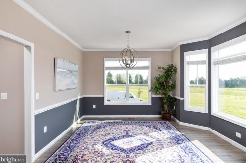 13525 Aden Rd, Nokesville VA  20181-2817 exterior