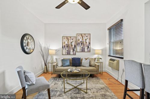 1020 Fairmont St, Washington, DC 20001-3946