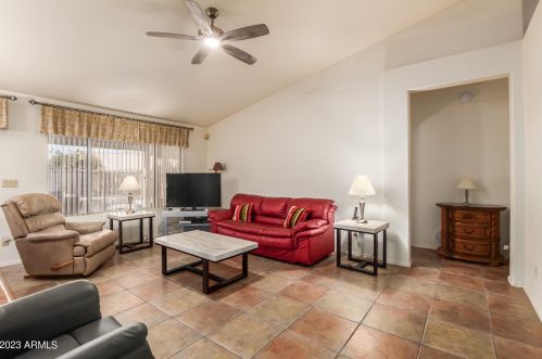 11924 67 Dr, Peoria AZ 85383-7104 exterior