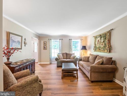 9801 Fendale Ln, Fredericksburg, VA 22408-9529