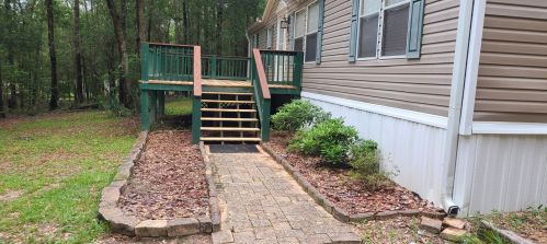 814 Trawick Creek Rd, Holt, FL 32564-9708