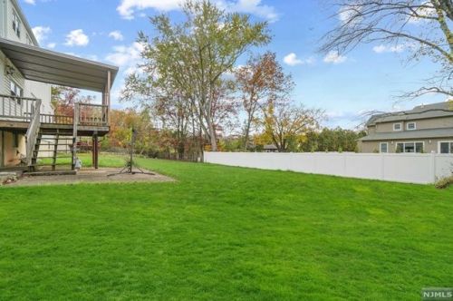 603 Wildwood Rd, Rockleigh NJ  07647-1125 exterior