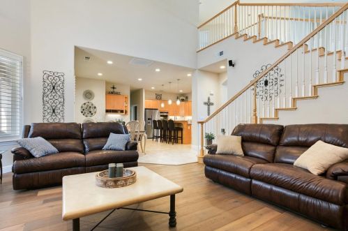 1219 Ruess Rd, Ripon CA  95366-9425 exterior