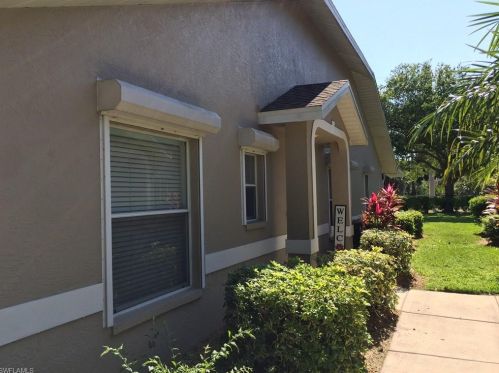 1937 Crown Pointe Blvd, Naples, FL 34112-3648