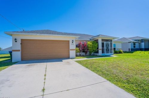 2212 4th Ter, Cape Coral, FL 33909-0063