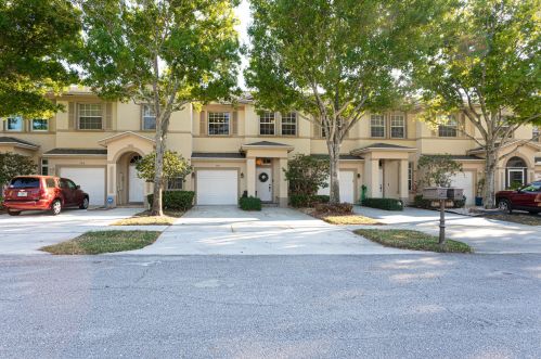 106 Spruce St, Boynton Beach, FL 33426-9355