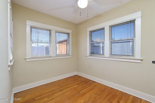 1042 3 Ave, Tucson AZ  85705-7472 exterior