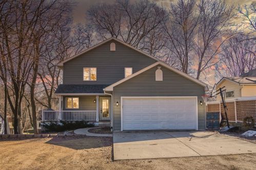 414 6th St, Hastings MN  55033-1916 exterior